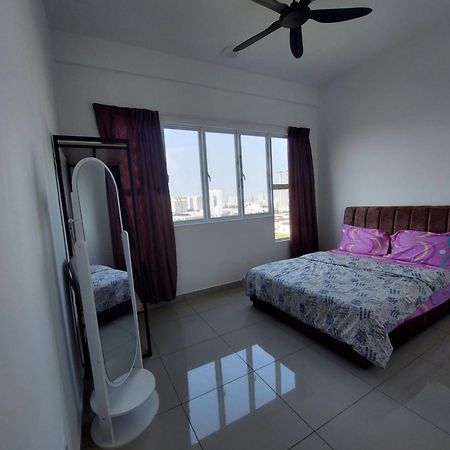 Amber Cove Apartment Malacca Exterior foto
